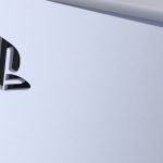 Российский владелец PlayStation 5 подал в суд на Sony из-за ограничения PS Store и выиграл